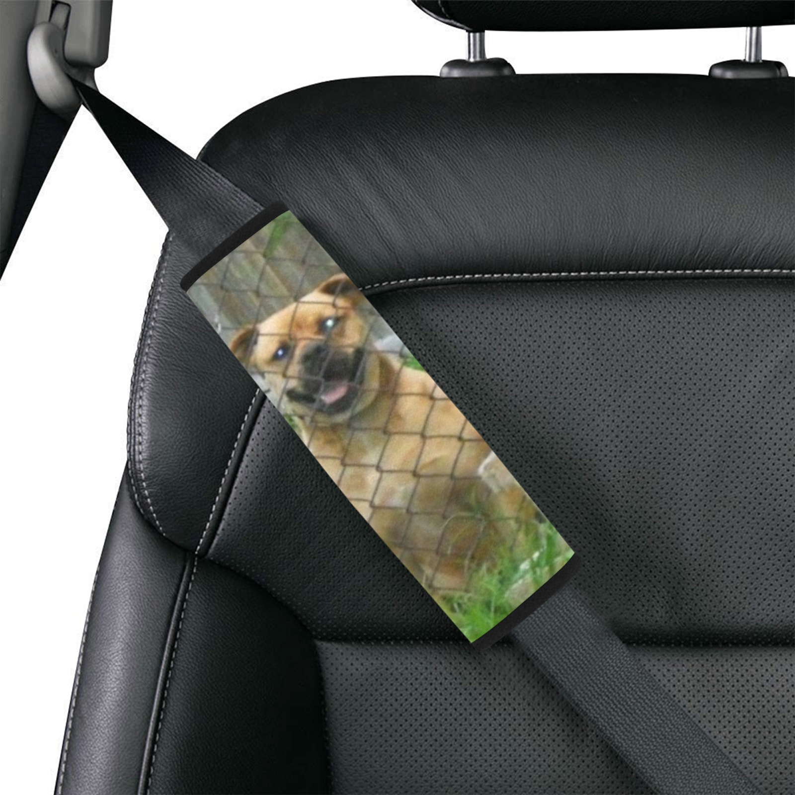 A Smiling Dog Car Seat Belt Cover 7''x12.6''