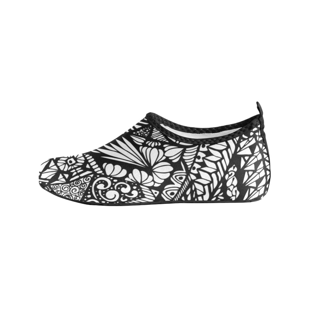 Down the Rabbit Hole Men's Slip-On Water Shoes (Model 056)
