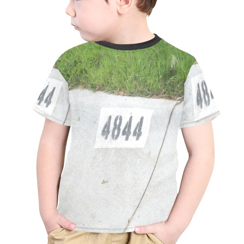 Street Number 4844 with black collar Little Boys' All Over Print Crew Neck T-Shirt (Model T40-2)
