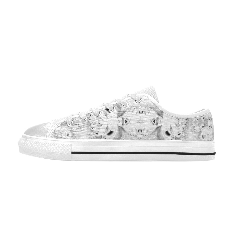 Snowy Winter White Frost Fractal Women's Classic Canvas Shoes (Model 018)
