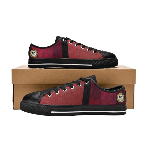graffiti building's red Women's Classic Canvas Shoes (Model 018)