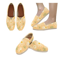 Delightful Daisies Women's Classic Canvas Slip-On (Model 1206)