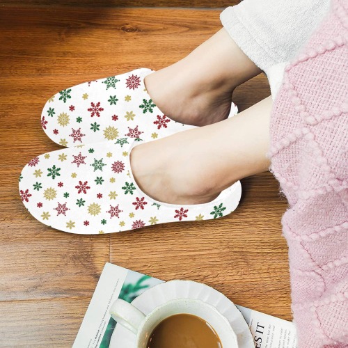 Snowflake Print Women's Non-Slip Cotton Slippers (Model 0602)