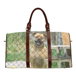 A Smiling Dog Waterproof Travel Bag/Small (Model 1639)