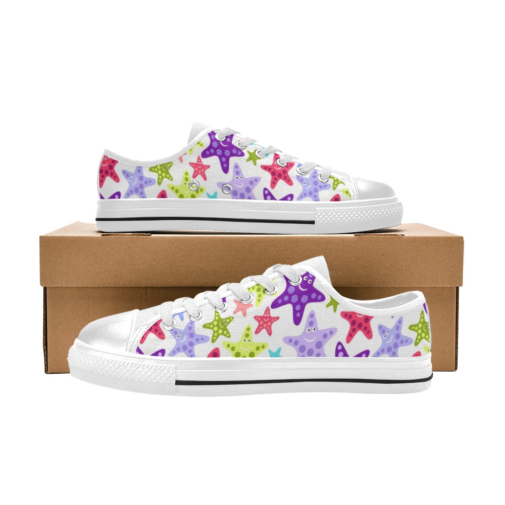 Funny starfishes Women's Classic Canvas Shoes (Model 018)