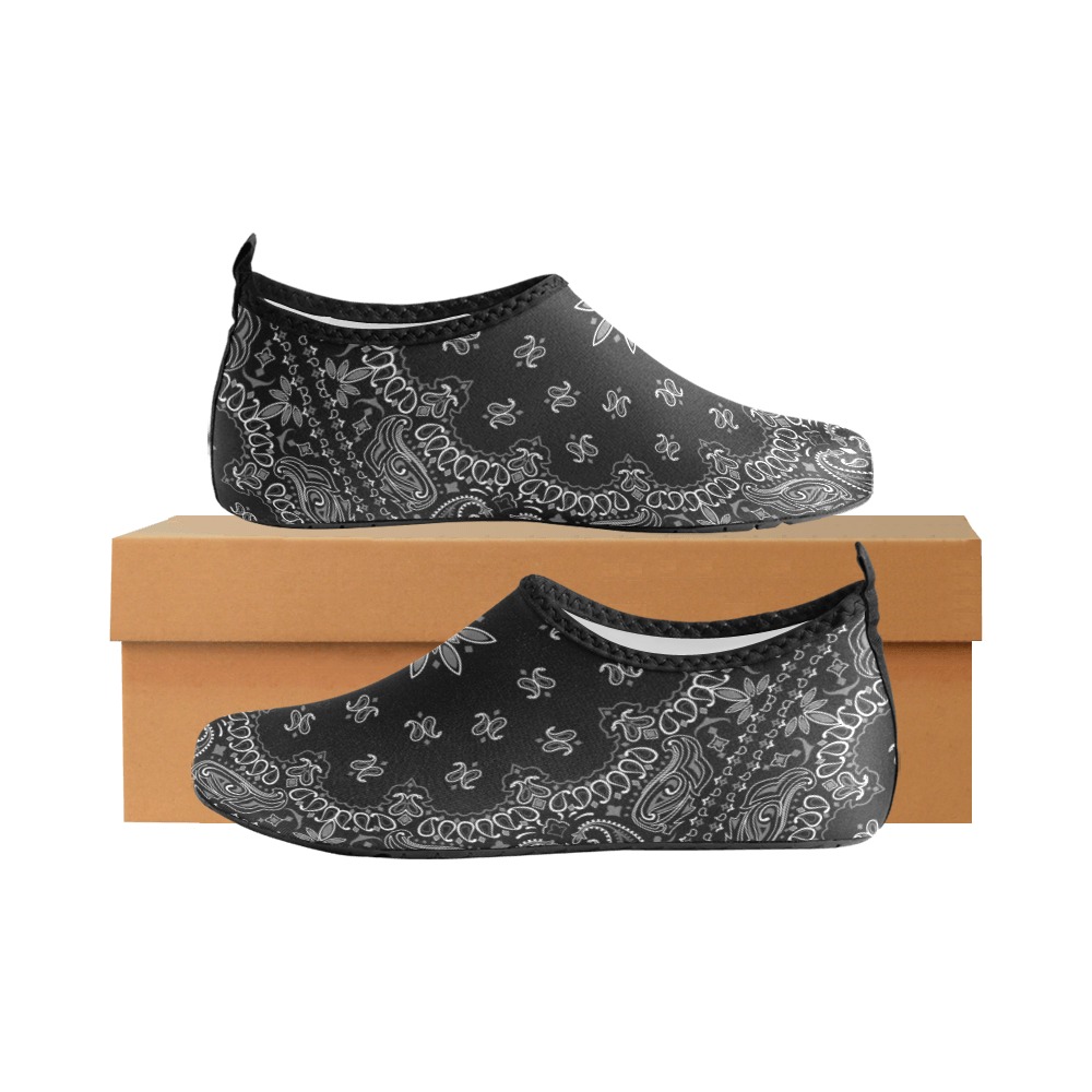 Bandanna Pattern Black White Kids' Slip-On Water Shoes (Model 056)
