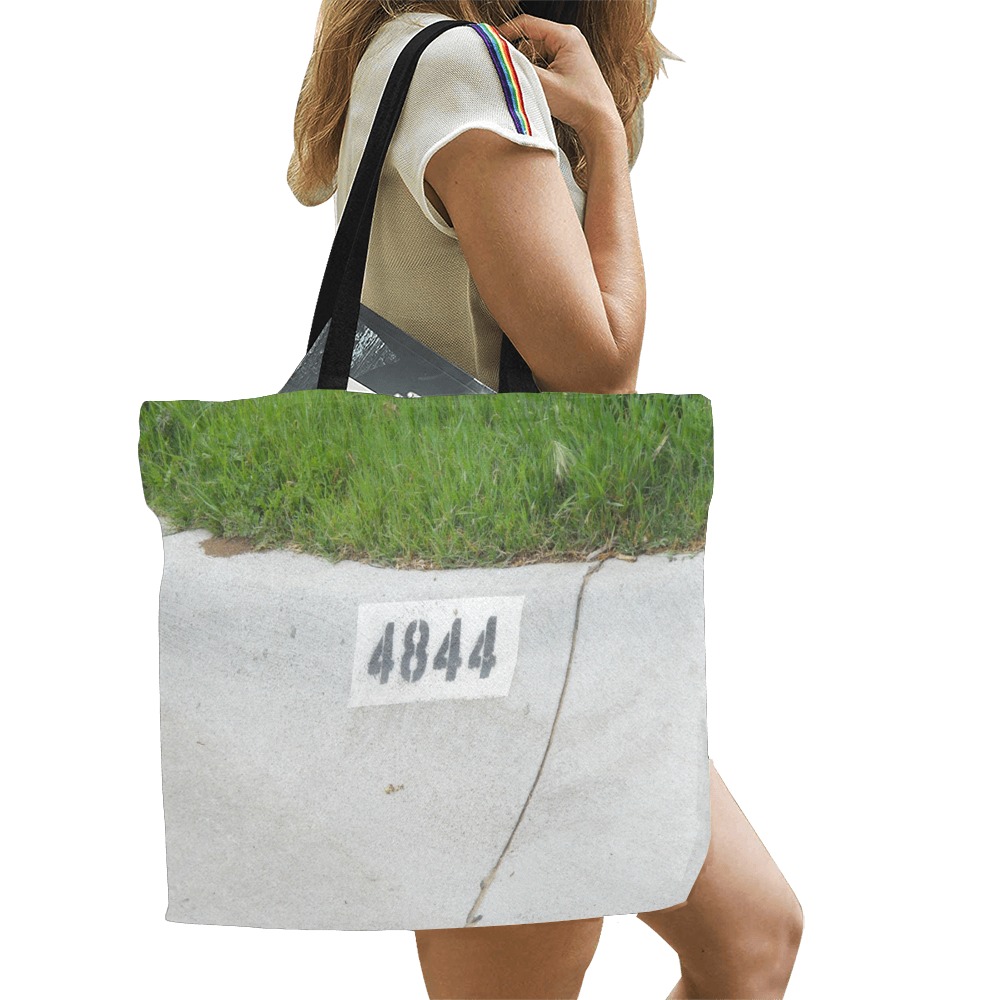 Street Number 4844 All Over Print Canvas Tote Bag/Large (Model 1699)