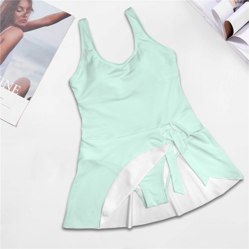 Fine Green Women's One Piece Skirted Swimsuit (Model S54)