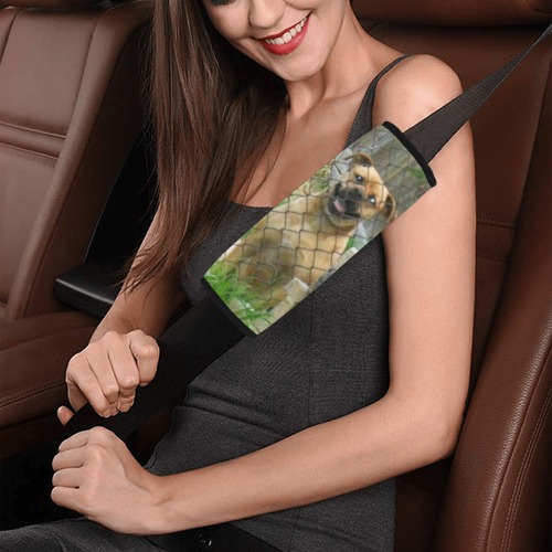 A Smiling Dog Car Seat Belt Cover 7''x12.6''