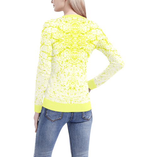 Cracking Yellow Women's All Over Print V-Neck Sweater (Model H48)