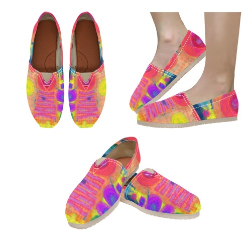 Funky Abstract Art for Your Feet Women's Classic Canvas Slip-On (Model 1206)