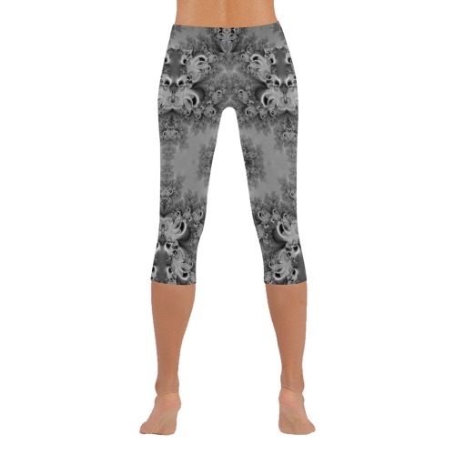 Cloudy Day in the Garden Frost Fractal Women's Low Rise Capri Leggings (Invisible Stitch) (Model L08)