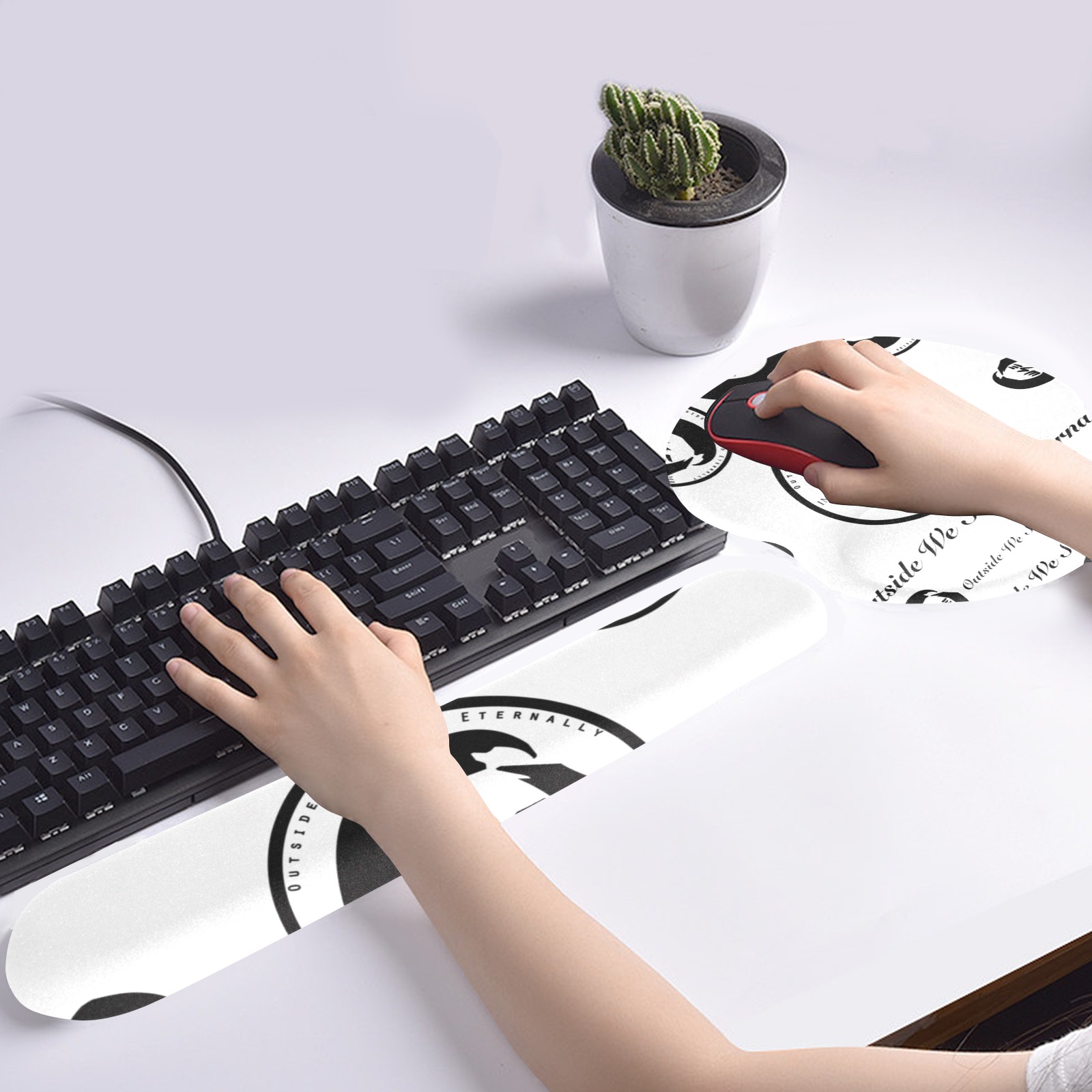 New Project Keyboard Mouse Pad Set with Wrist Rest Support