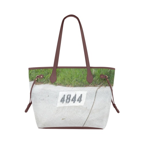 Street Number 4844 Clover Canvas Tote Bag (Model 1661)