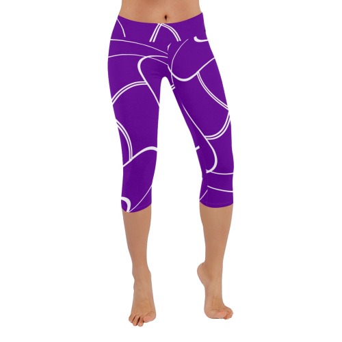 White Interlocking Squares twirled purple Women's Low Rise Capri Leggings (Invisible Stitch) (Model L08)