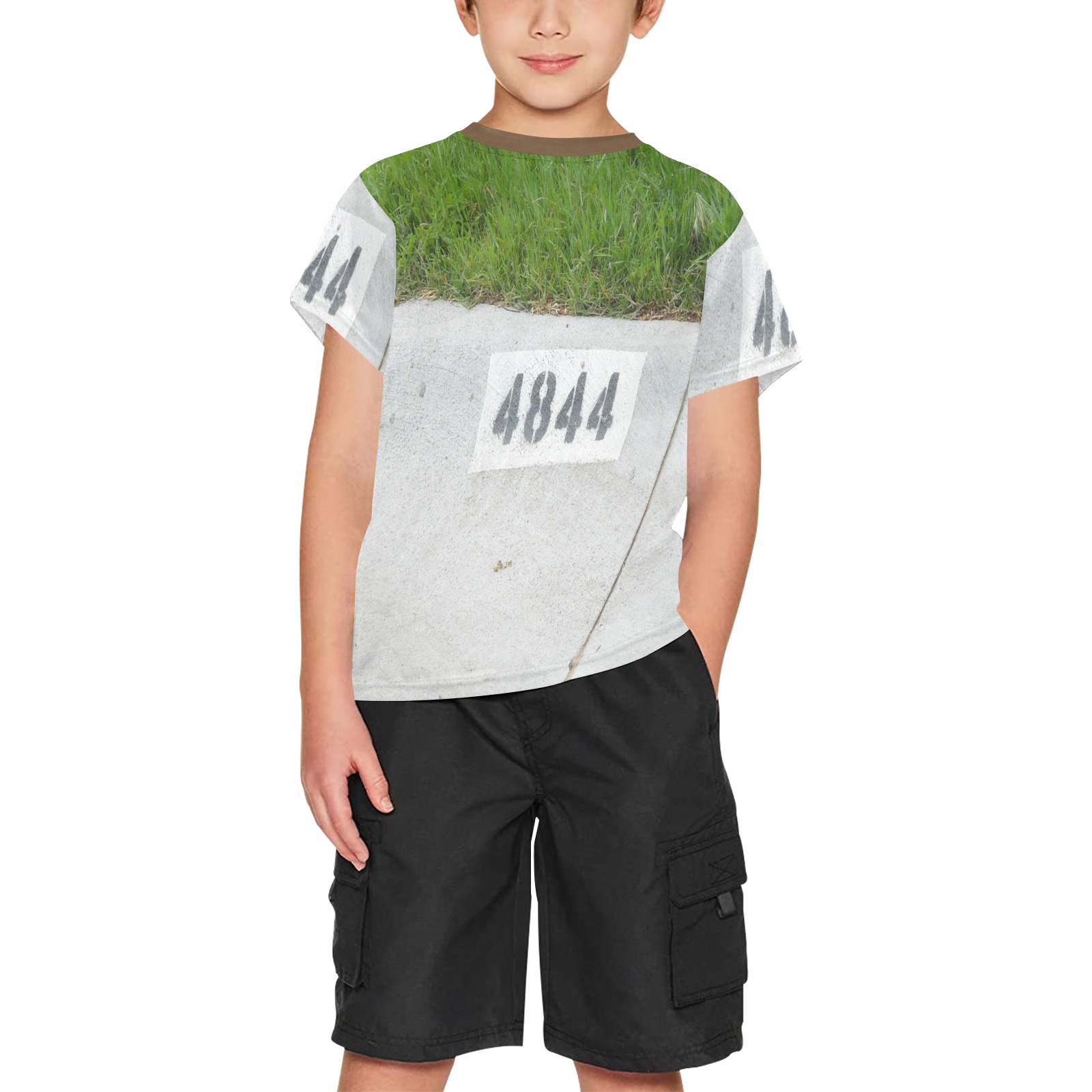 Street Number 4844 with brown collar Big Boys' All Over Print Crew Neck T-Shirt (Model T40-2)