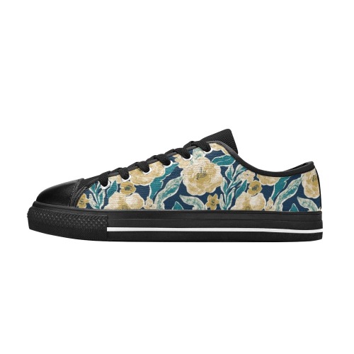 Painted Flowers Women's Classic Canvas Shoes (Model 018)