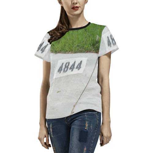 Street Number 4844 with black collar All Over Print T-Shirt for Women (USA Size) (Model T40)