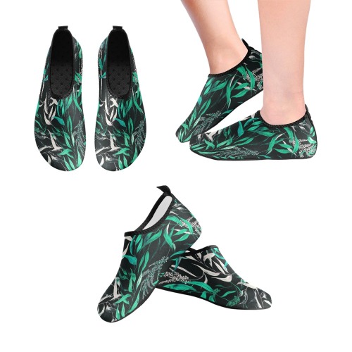 Greenish leaf paint 1 Women's Slip-On Water Shoes (Model 056)