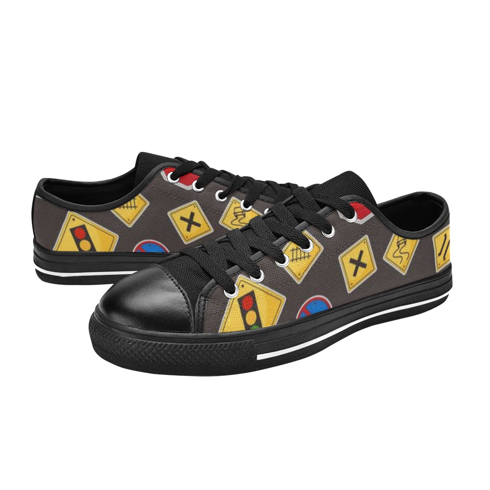 Road Signs Low Top Canvas Shoes for Kid (Model 018)
