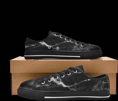 Black marble texture Men's Classic Canvas Shoes (Model 018)