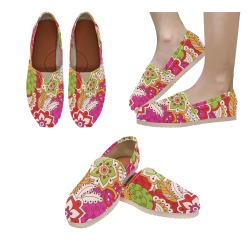 Retro Mod Vintage Floral 3 Women's Classic Canvas Slip-On (Model 1206)