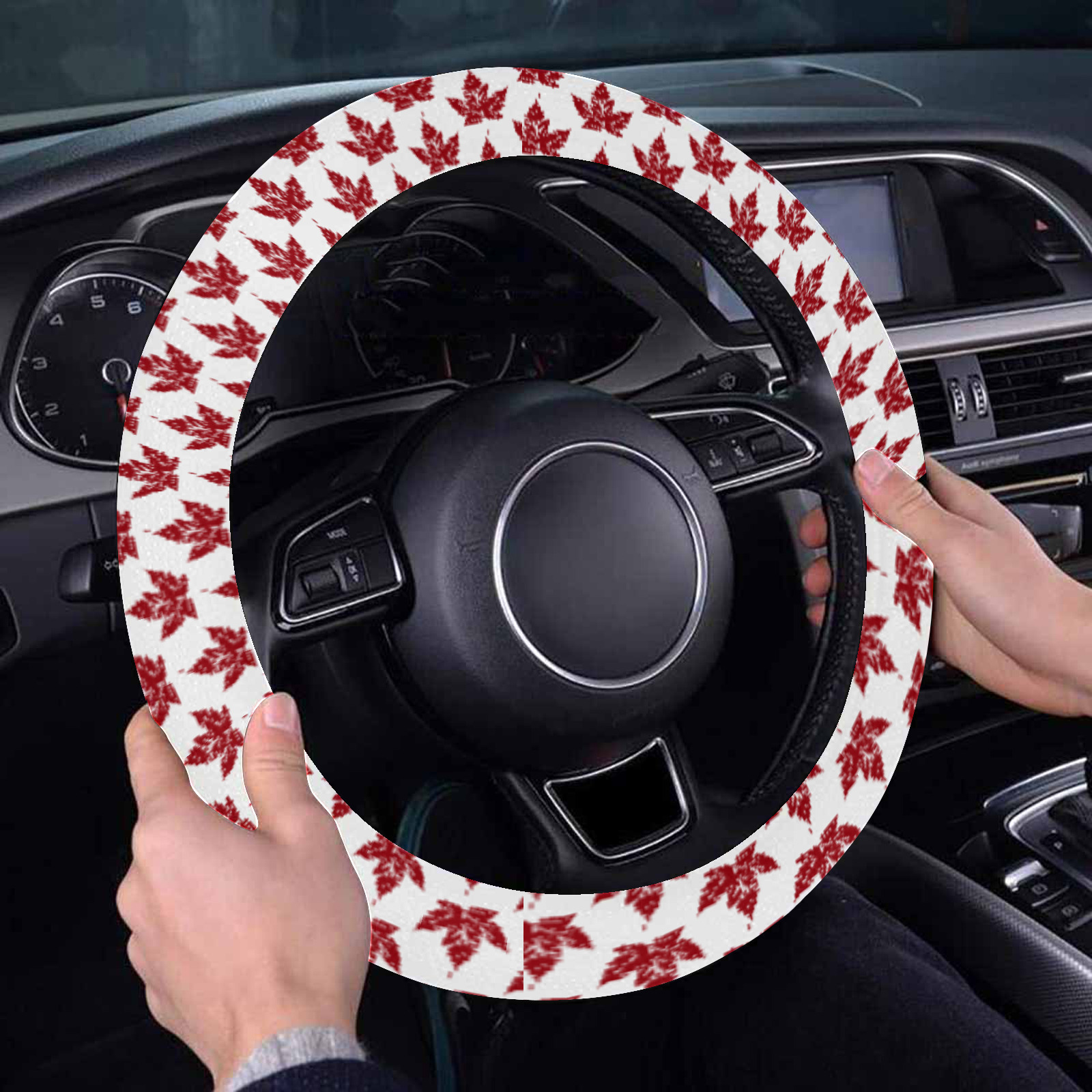 Cool Canada Steering Wheel Cover with Anti-Slip Insert