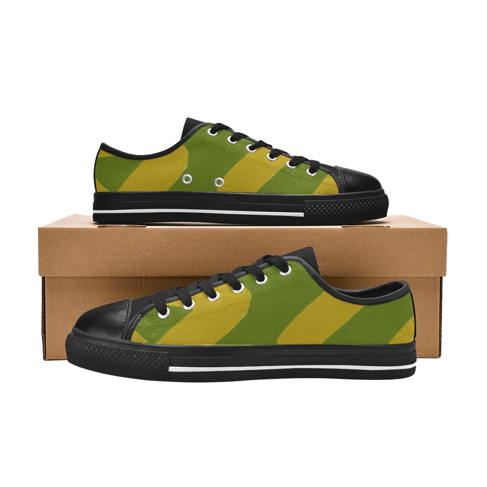 Tribal Gold and Green Women's Classic Canvas Shoes (Model 018)