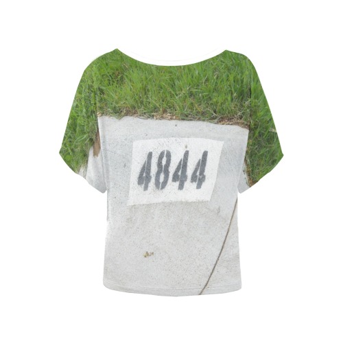 Street Number 4844 with white collar Women's Batwing-Sleeved Blouse T shirt (Model T44)