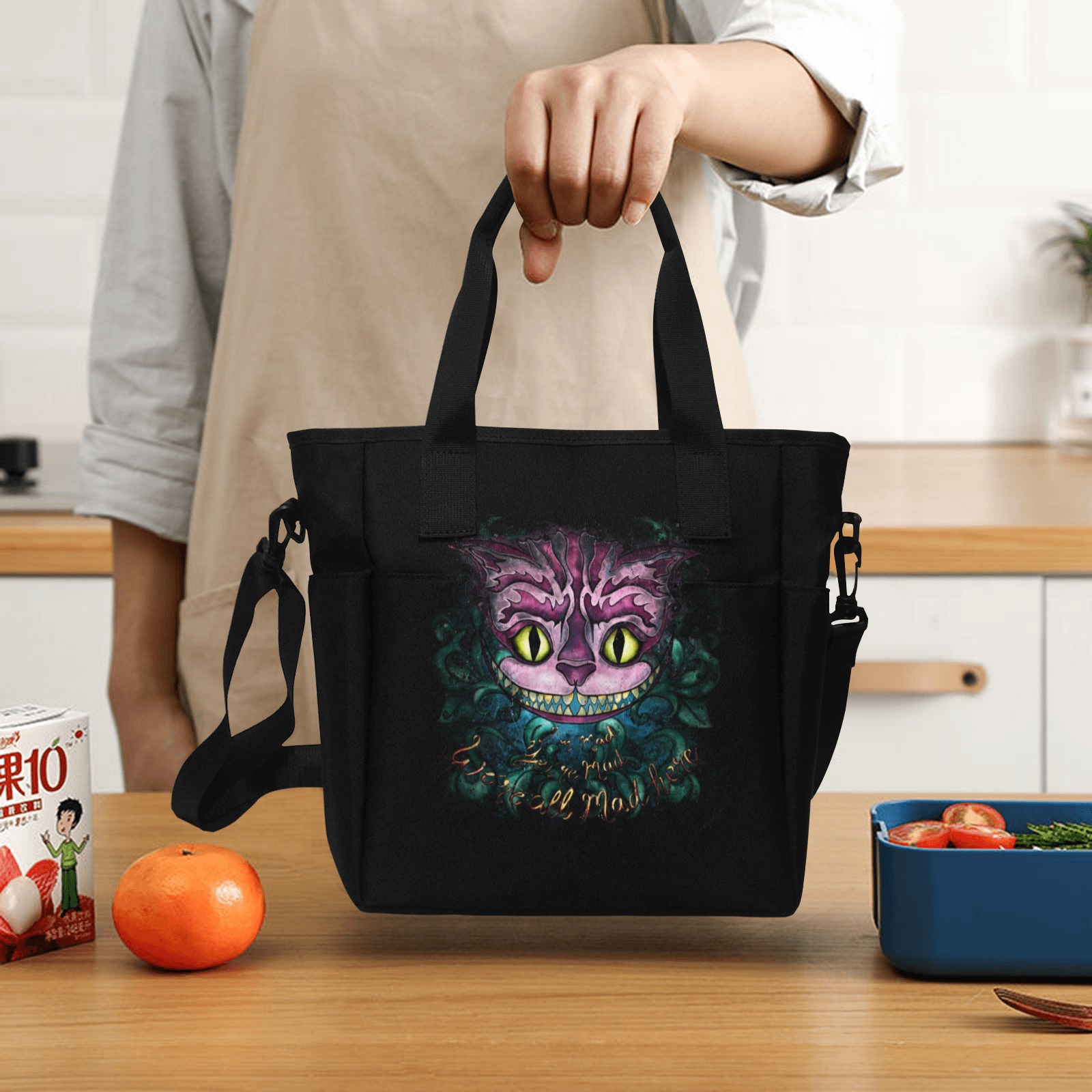 Cheshire cat Insulated Tote Bag with Shoulder Strap (Model 1724)