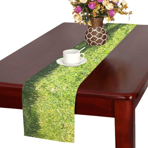 Fresh Grreeen Grass Collection Table Runner 16x72 inch