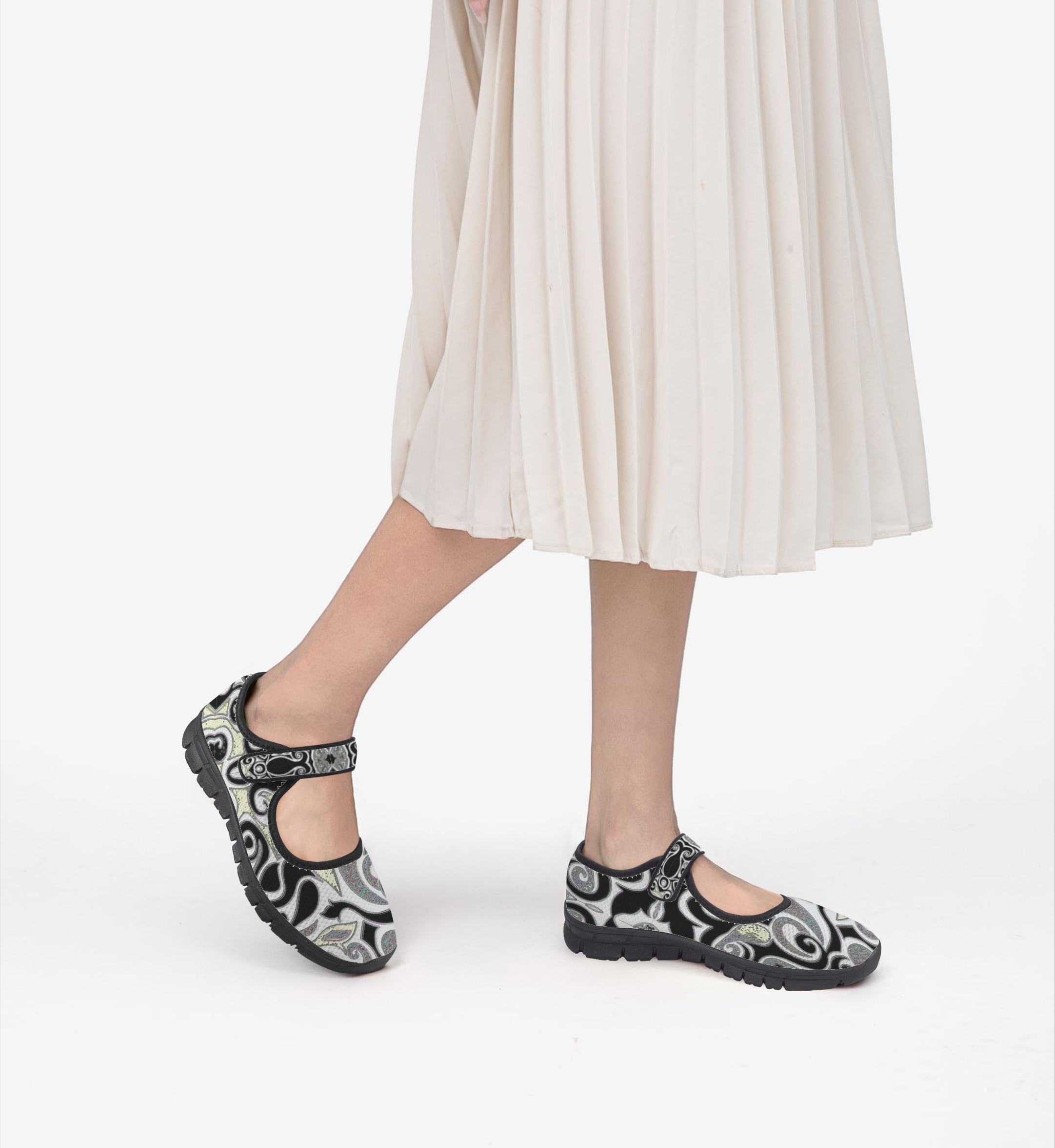 Retro Swirl Doodle in Black and White Women's Mary Jane Shoes | ID ...