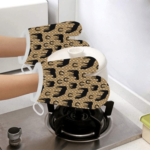 Horse and Shoe Linen Oven Mitt (Two Pieces)