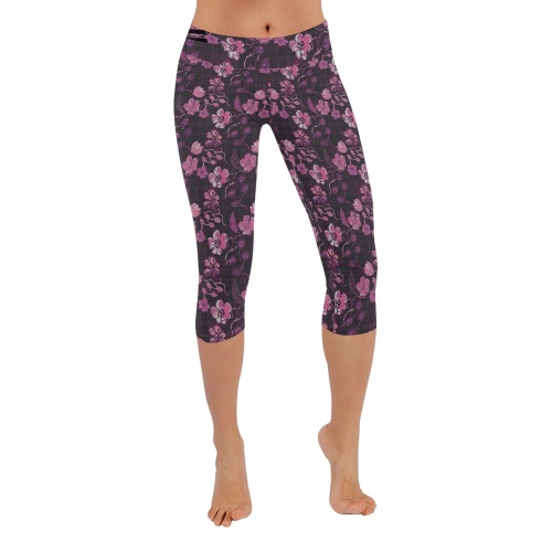 Pink-Purple Floral Vintage Women's Low Rise Capri Leggings (Invisible Stitch) (Model L08)