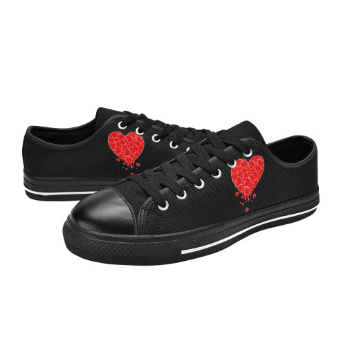 Valentine's Day - Heart Of Hearts Women's Classic Canvas Shoes (Model 018)