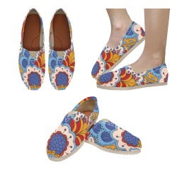 Retro Mod Vintage Floral 4 Women's Classic Canvas Slip-On (Model 1206)