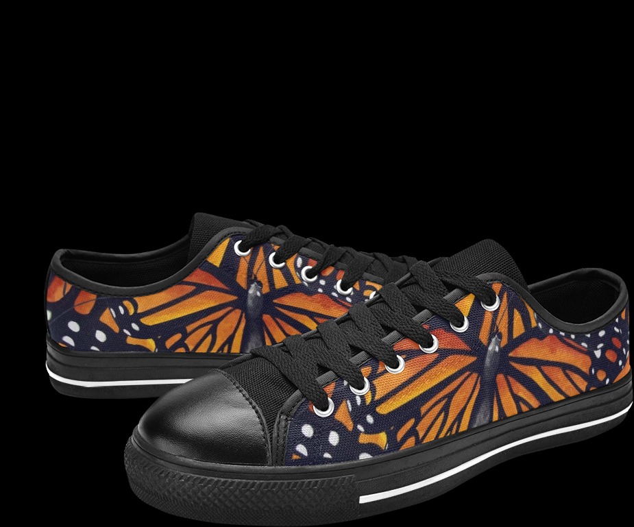 Orange Monarch Butterflies Men's Classic Canvas Shoes (Model 018)