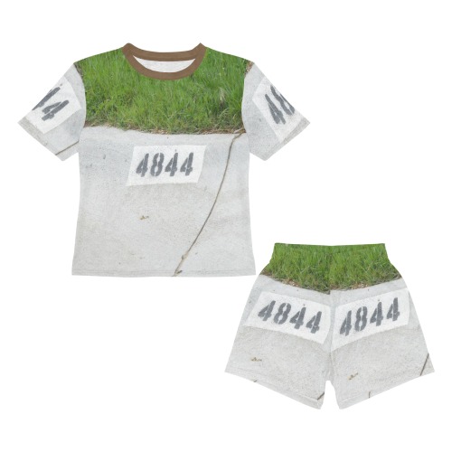 Street Number 4844 with Brown Collar Little Boys' Short Pajama Set