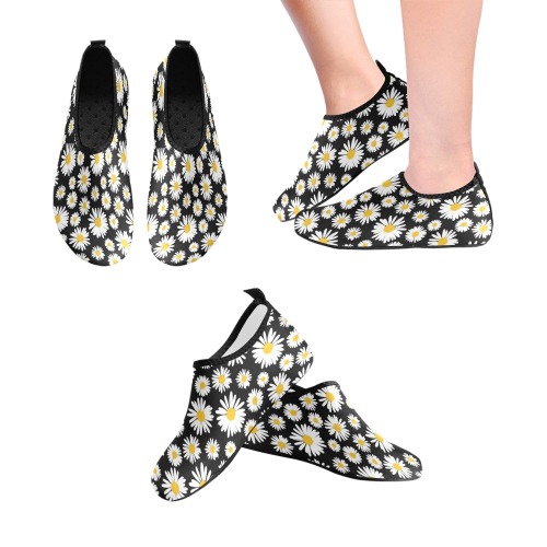 Black Daisy Men's Slip-On Water Shoes (Model 056)