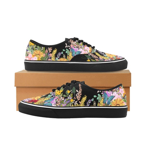 BUTTERFLY FLOWERS Classic Women's Canvas Low Top Shoes (Model E001-4)