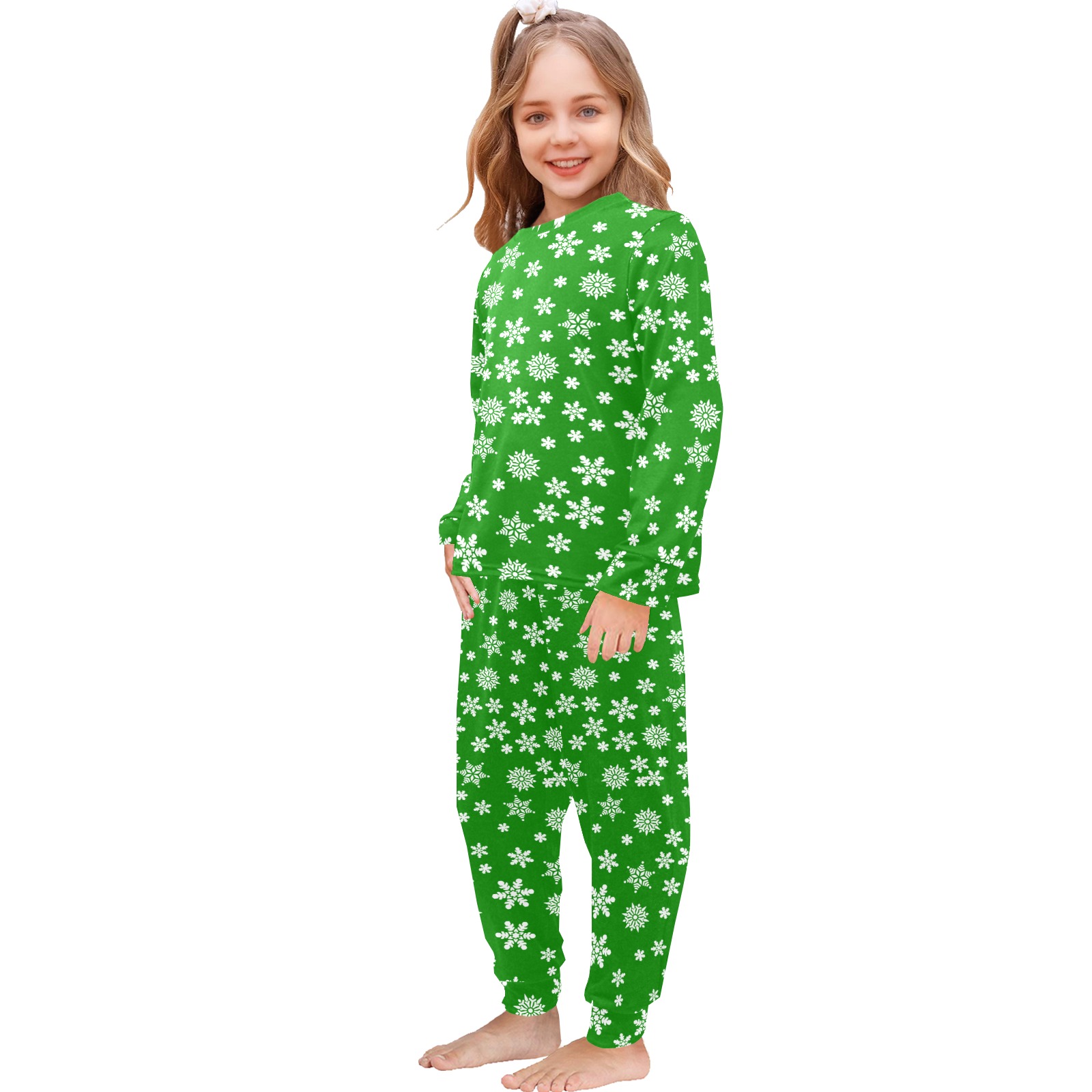 Christmas White Snowflakes on Green Little Girls' Crew Neck Long Pajama Set