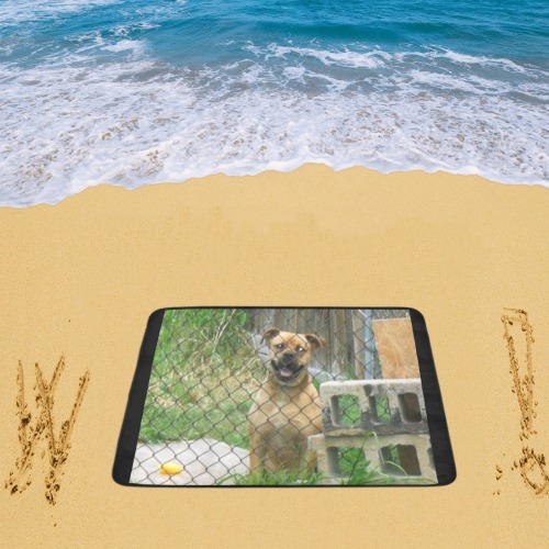 A Smiling Dog Beach Mat 78"x 60"
