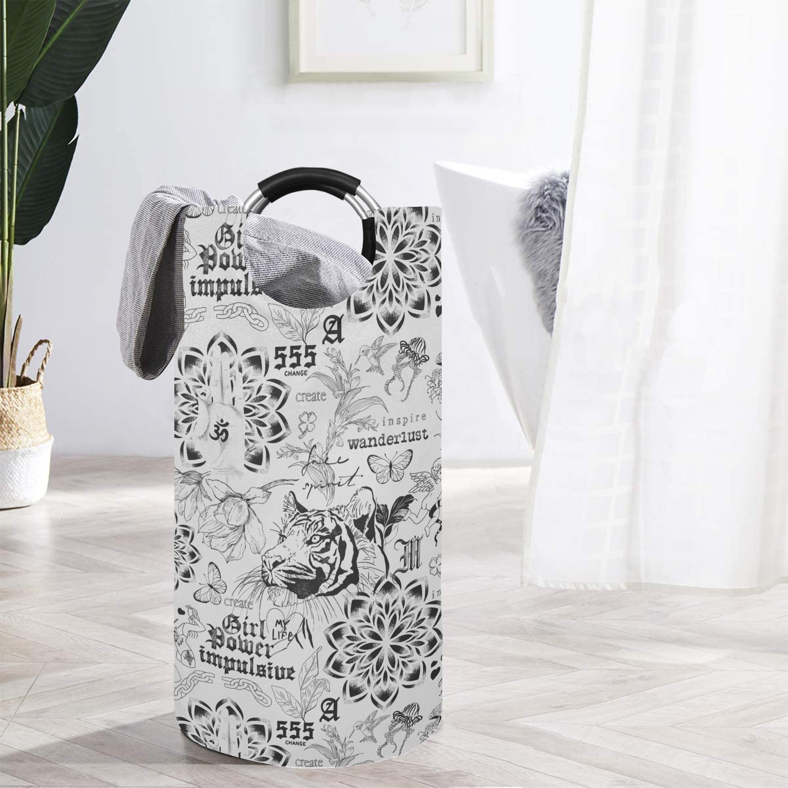 Inspirational tattoo pattern Round Laundry Bag