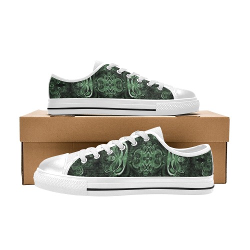 Deep in the Forest Frost Fractal Women's Classic Canvas Shoes (Model 018)