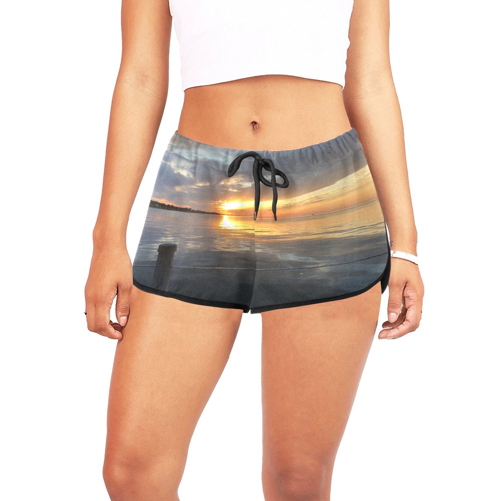 Pier Sunset Collection Women's All Over Print Relaxed Shorts (Model L19)