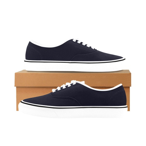 classic_men_s_canvas_low_top_shoes