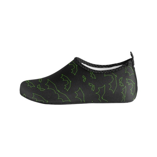 Neon Green Bats Men's Slip-On Water Shoes (Model 056)