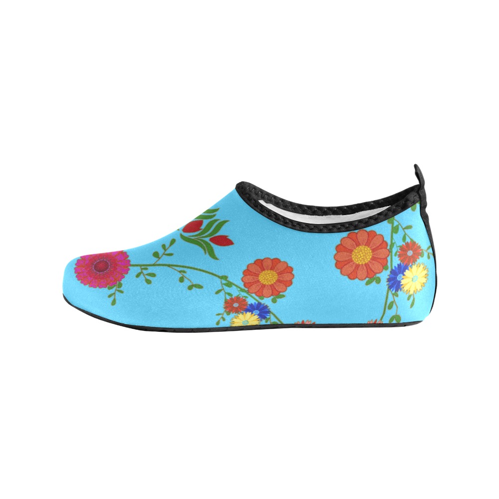 Flowers on the Vine / Blue Men's Slip-On Water Shoes (Model 056)