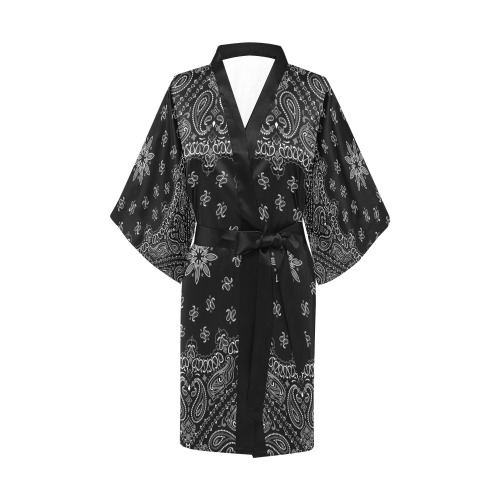 Bandanna Pattern Black White Kimono Robe
