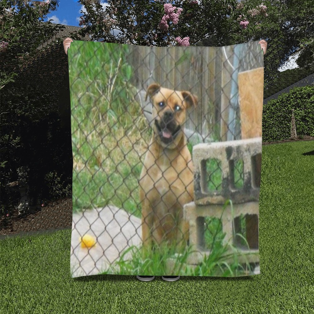 A Smiling Dog Quilt 50"x60"